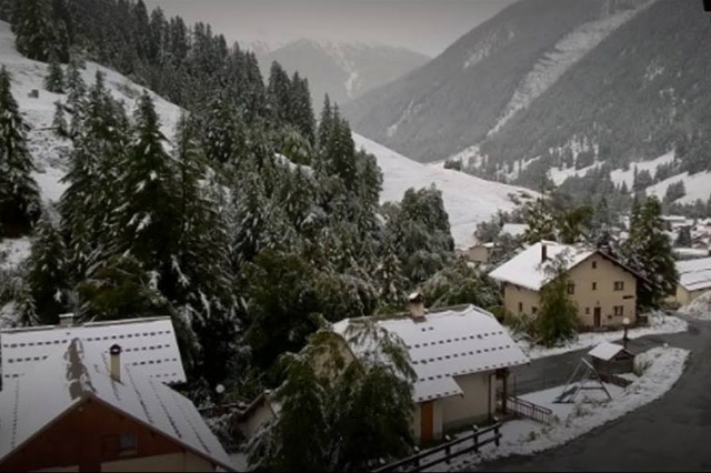 Wintergruss in den Alpen