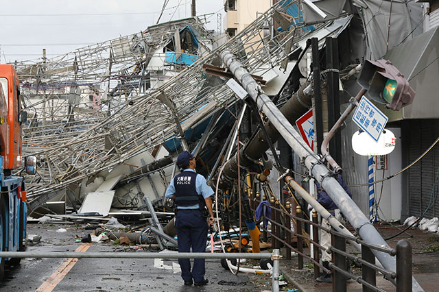 Taifun JEBI trifft Japan