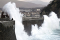 Grosse Wellen an der Bretagne